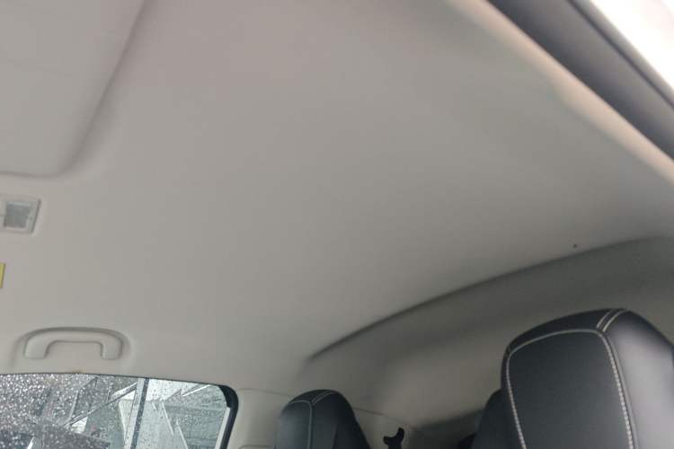 Used Roewe Clever 2022 311km QiQi BoBo Edition
