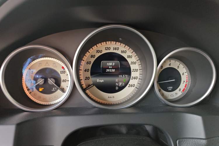 Used Mercedes-Benz E-Class (Import) 2016 E 200 Coupe Dynamic Edition