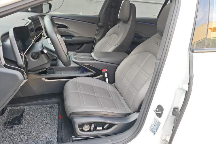 Used Hongqi EH7 2024 690 Pro