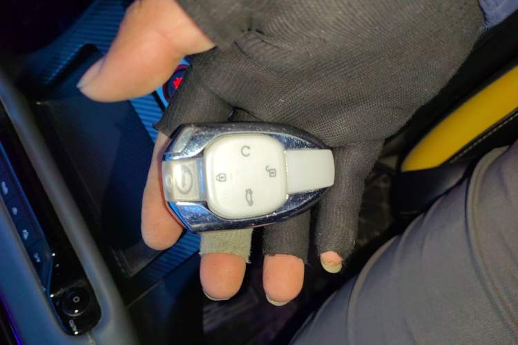 Used GAC Trumpchi EMPOW 2021 270T DCT J15 Version Vehicle Key