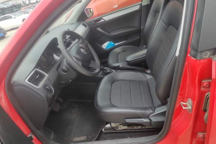 Used Skoda Rapid Spaceback 2014 1.4 TSI DSG Comfort Edition
