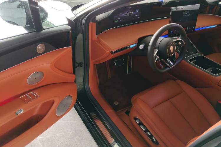 Used Hima S9T 2025 Model Range-Extended Ultra Long-Range Version Driver Seat