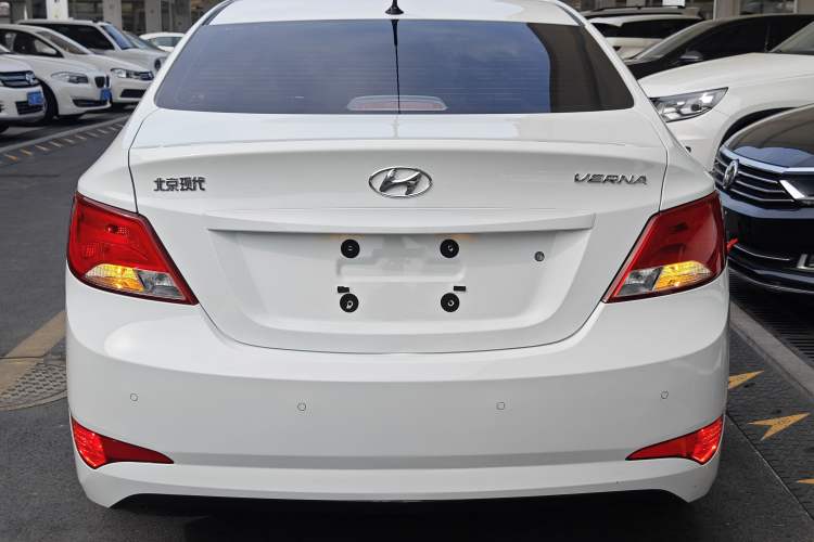 Used Hyundai Verna (older generation) 2014 1.4L Manual Smart GLS Trim Rear