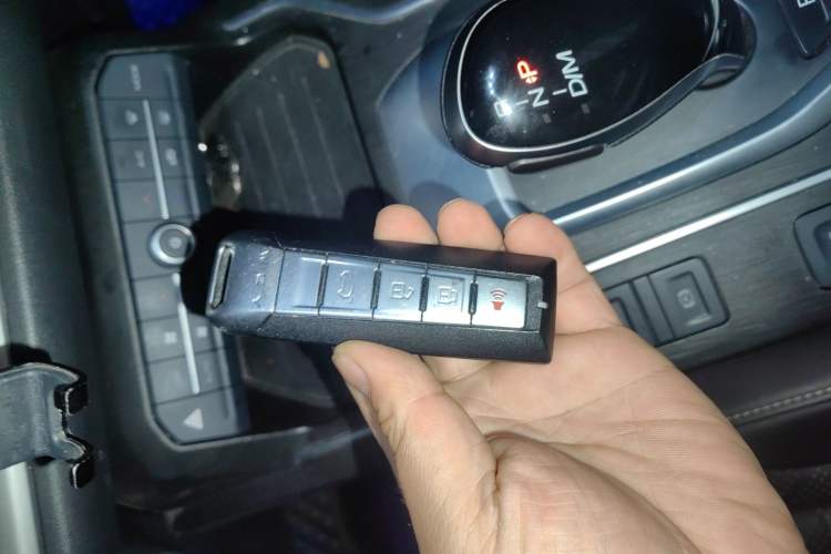 Used Wey VV6 2021 2.0T Two-Wheel Drive Smart Protection+ Vehicle Key