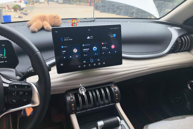 Used BYD Yuan PLUS 2024 Honor Edition 510KM Leading Model Audio And AC Panel