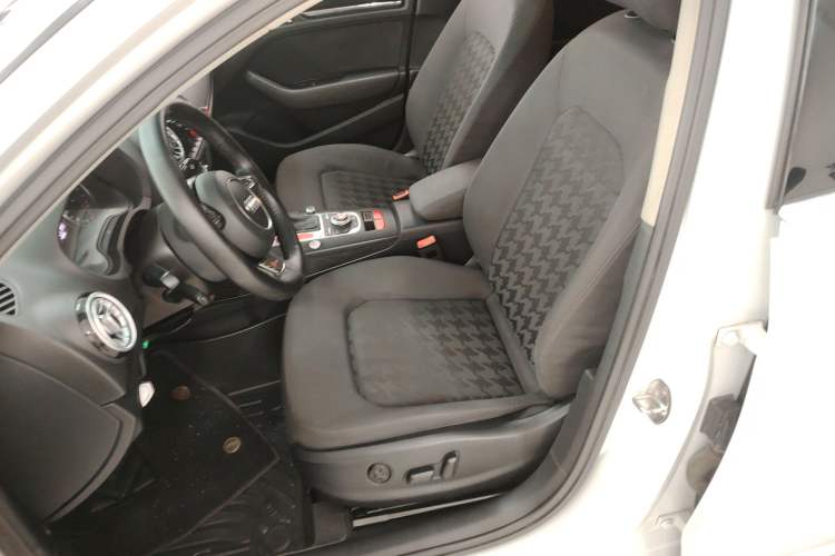 Used Audi A3 2016 Limousine 35 TFSI Prestige Edition
