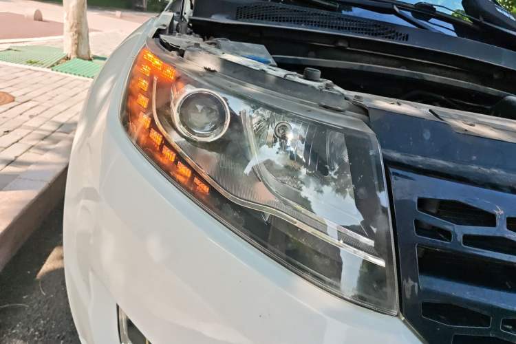 Used Land X7 2015 2.0T Panoramic Prestige Edition