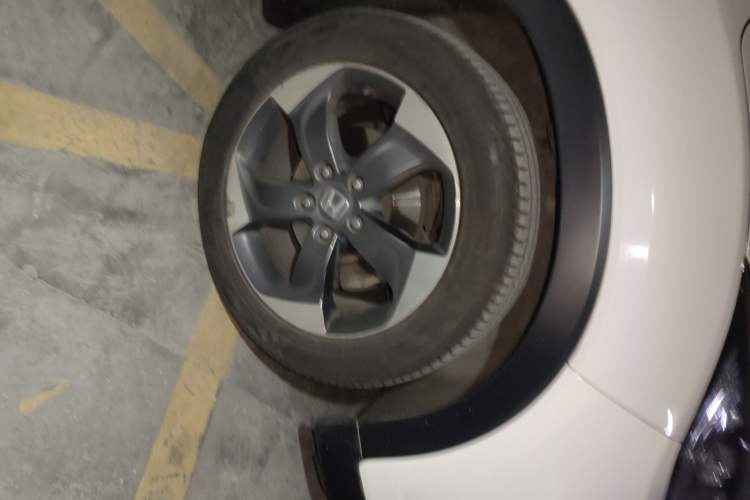 Used Honda Vezel 2015 1.8L CVT 2WD Luxury Model