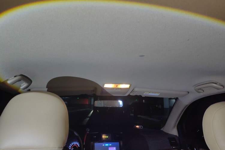 Used Toyota Highlander 2012 2.7L 2WD 5-Seater Elite Edition Headliner