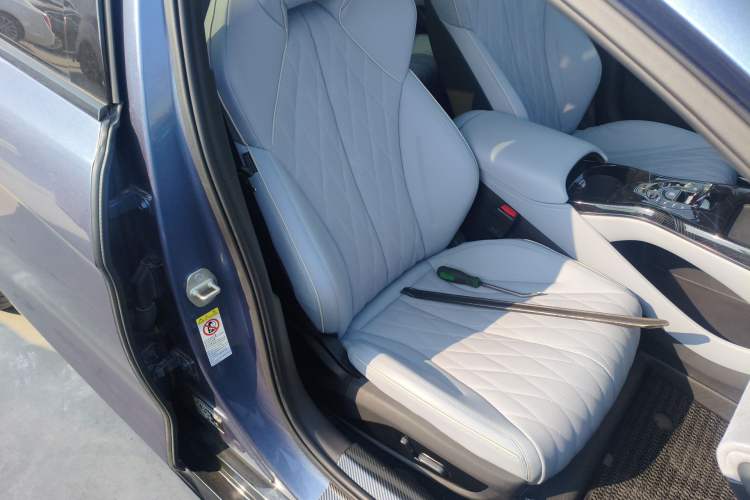 Used BYD Seal 2022 700 km Long-Range Rear-Wheel-Drive Version