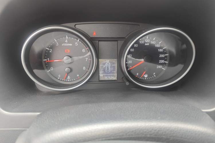 Used Haval H6 2015 Upgraded Model 1.5T Manual Two-Wheel Drive Elite Version