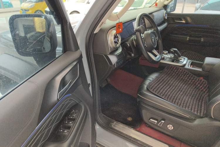 Used Tank 300 2021 Off-Road Edition 2.0T Challenger Driver Seat