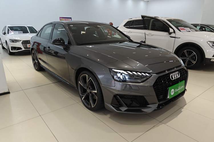 Used Audi A4L 2024 40 TFSI quattro RS Performance Package Front Right 45 Deg