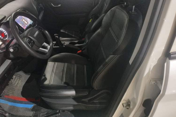 Used JETOUR X70M 2020 Revised 1.5T Manual Partner Version 5-Seater
