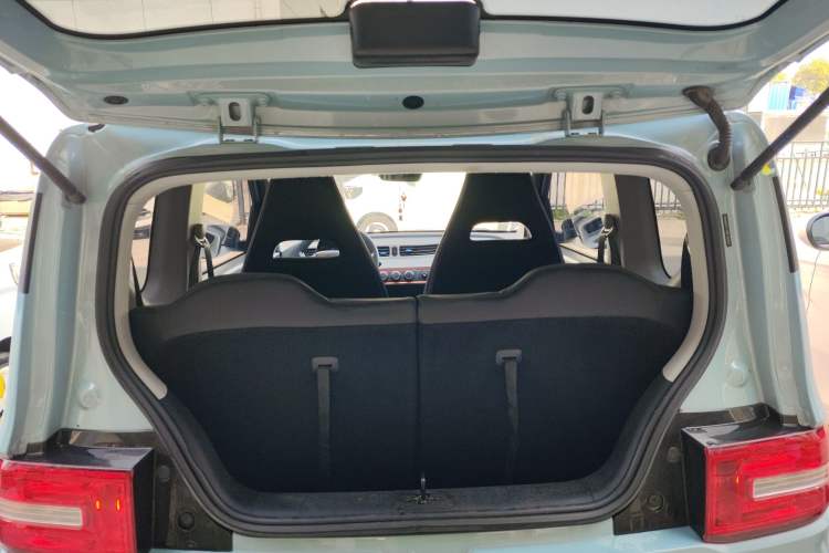 Used Wuling Hongguang MINIEV 2022 Easy Version Lithium Iron Phosphate Trunk