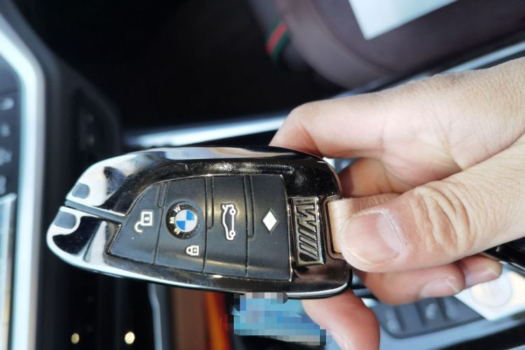 Used BMW 3 Series 2020 Facelifted 325Li xDrive M Sport Package
