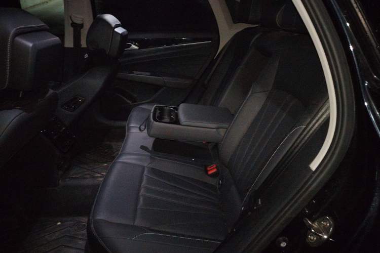 Used Volkswagen Passat 2025 Outstanding Model 330TSI Starry Elite Edition