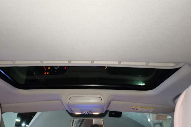 Used Volkswagen Sagitar 2015 1.6L Automatic Comfort Model