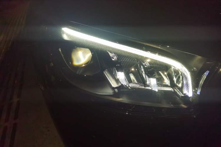 Used Mercedes-Benz GLS 2021 Refresh GLS 450 4MATIC Fashion Edition Right Front Headlight