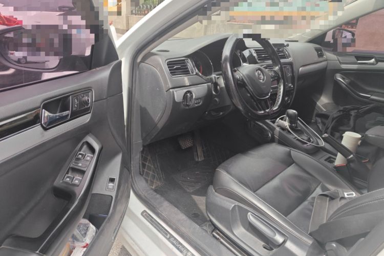 Used Volkswagen Sagitar 2017 1.6L Automatic Comfort Model Driver Seat