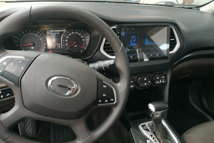 Used GAC Trumpchi GS4 2015 200T G-DCT Elite Edition