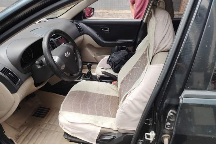 Used Hyundai Celesta 2011 1.6L Manual Comfort Edition