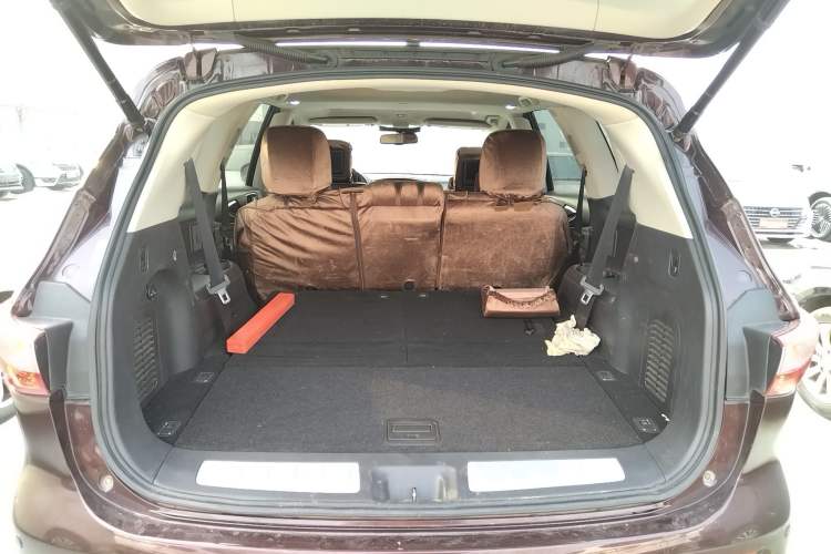 Used Infiniti QX60 2014 2.5 S/C Hybrid All-Wheel-Drive Versatile Edition