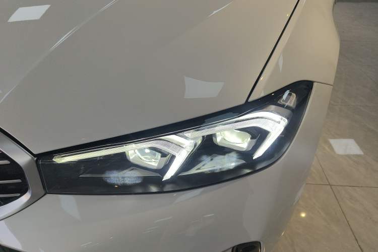 Used BMW 3 Series 2023 325Li M Sport Package