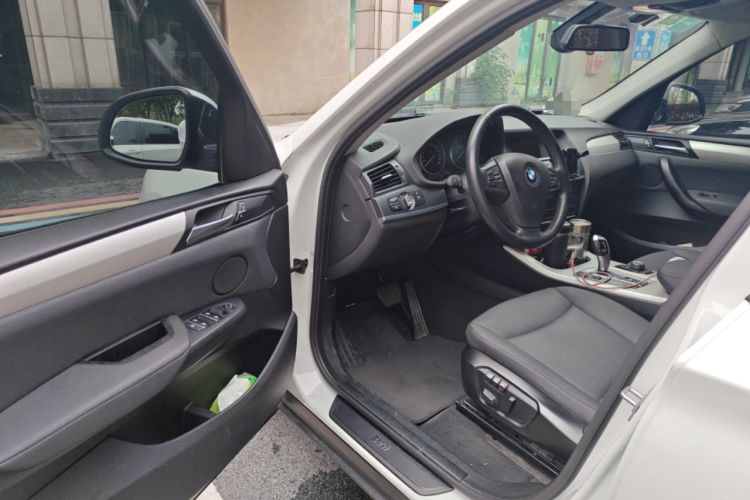 Used BMW X3 2016 sDrive20i
