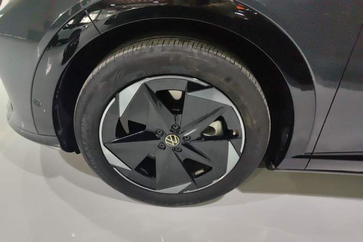 Used Volkswagen ID.UNYX 2024 Revised Pro Long-Range Version
