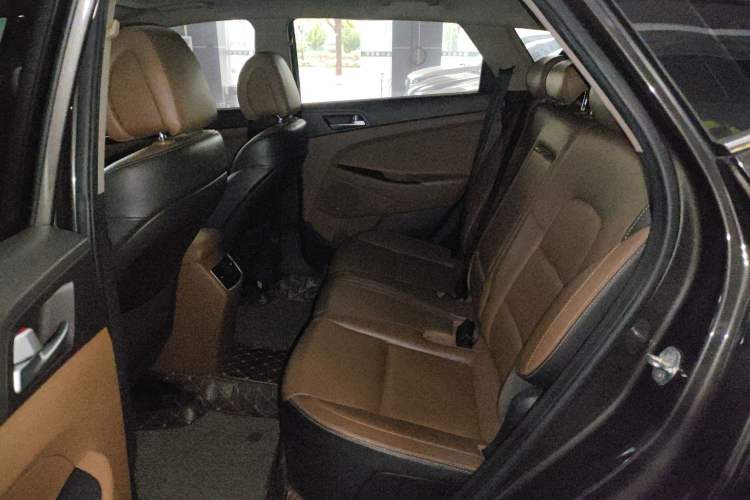 Used Hyundai Tucson 2015 1.6T Dual-Clutch Two-Wheel-Drive Smart Model