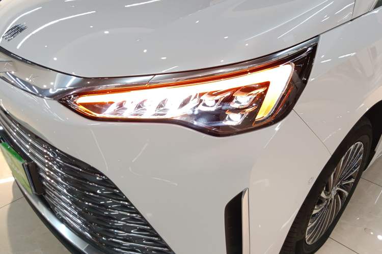 Used Buick Century 2023 2.0T Seven-Seater Deluxe Edition