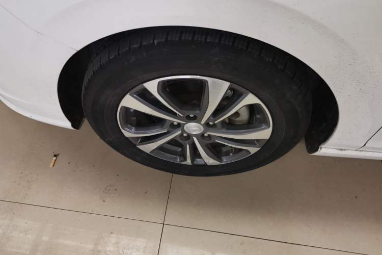 Used CHANGAN Eado 2020 PLUS 1.6L GDI Manual Luxury Model Left Front Wheel Hub