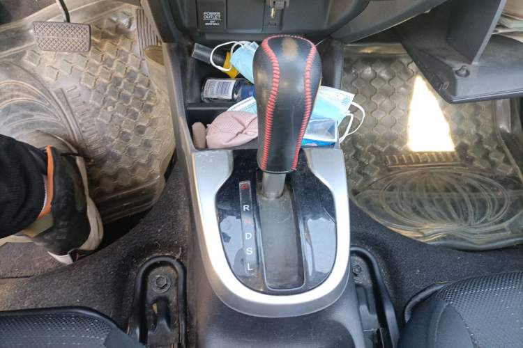 Used Honda Fit 2014 1.5L SE CVT Fashion Model