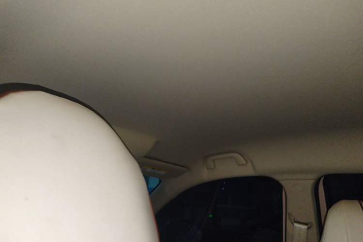 Used ORA Good Cat 2023 401 km Standard Range Luxury Version Lithium Iron Phosphate