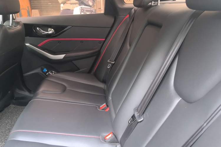 Used Venucia D60 2018 1.6L Manual Smart Connect Elite Edition