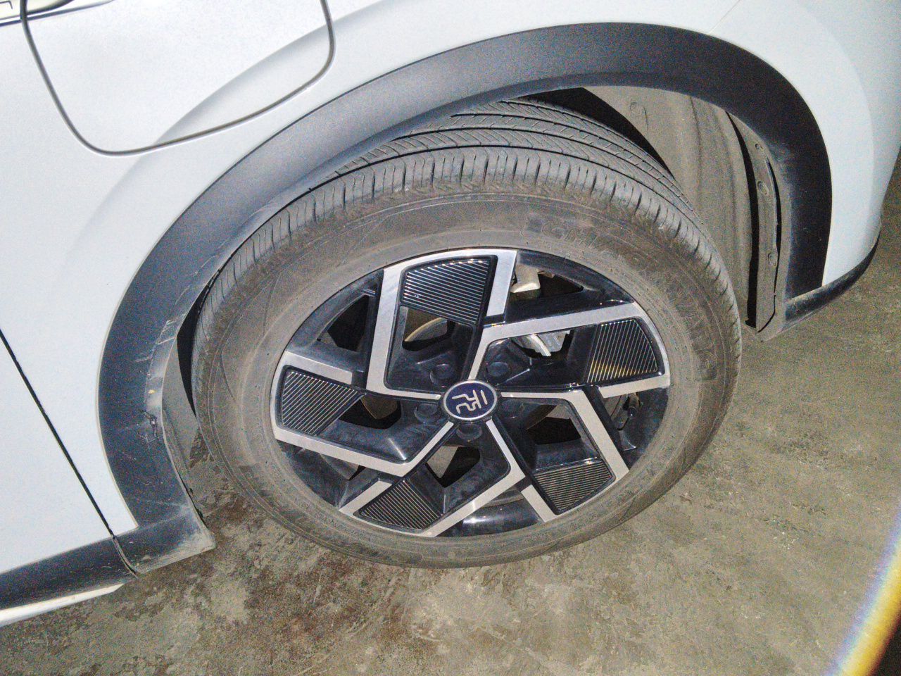 BYD Yuan PLUS 2022 510 km Flagship Version — снимка 7