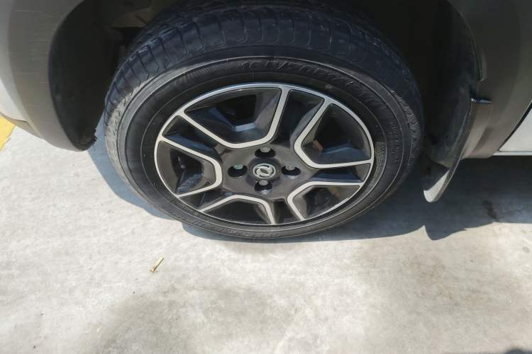 Used Dongfeng NAMMI EX1 2023 PRO Light Wind Edition Lightning Model Left Front Wheel Hub