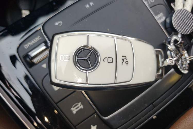 Used Mercedes-Benz GLB 2023 GLB 220 Fashion Model Vehicle Key