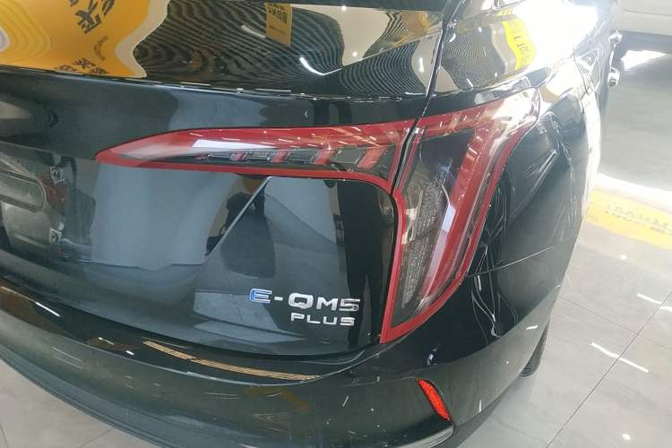 Used Hongqi E-QM5 2024 610 km PLUS
