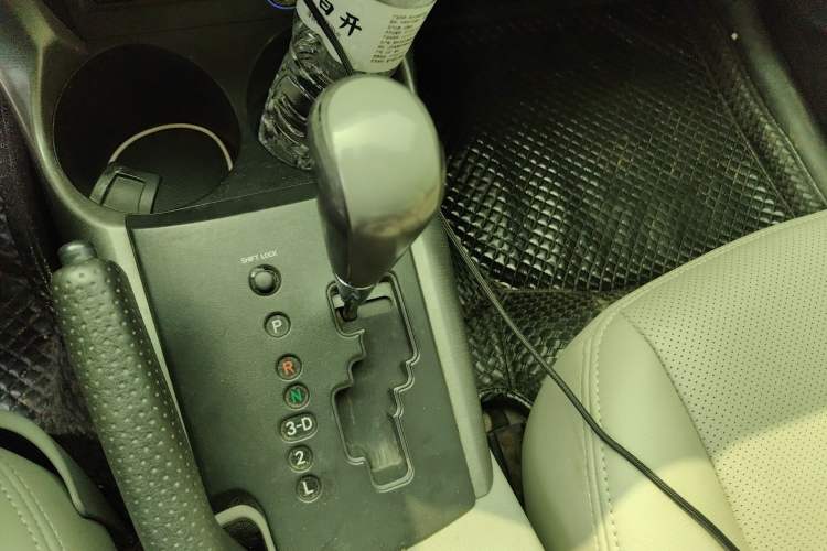 Used Toyota RAV4 2011 2.0L Automatic Luxury Edition
