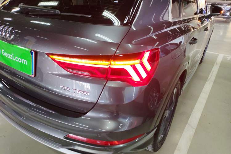 Used Audi Q3 2020 35 TFSI Fashion Dynamic Model
