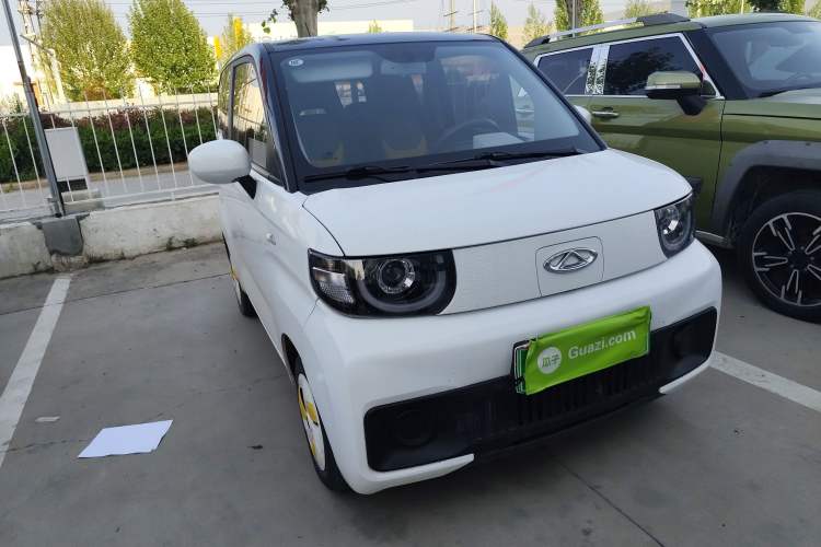 Used Chery QQ Ice Cream 2022 170km Sundae Phosphate Lithium-Ion
