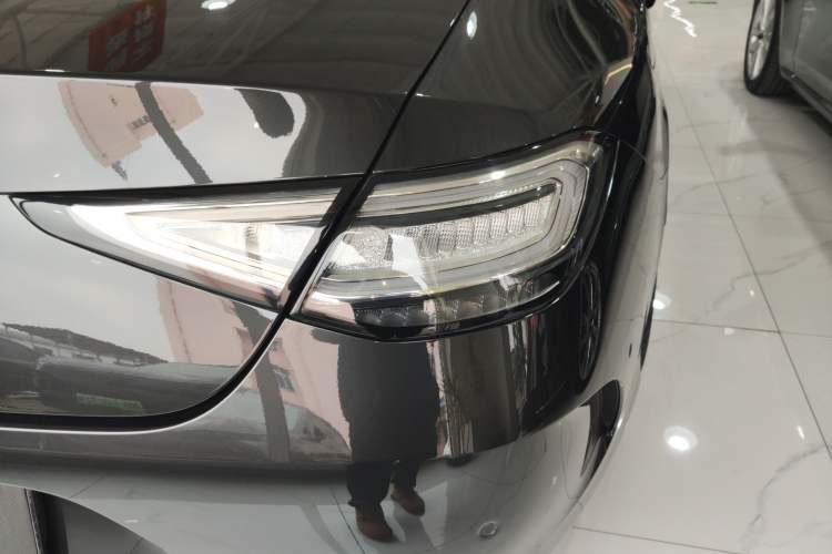 Used Mercedes-Benz CLS 2023 CLS 300 Sporty Edition
