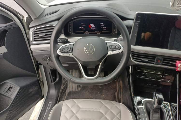 Used Volkswagen Tayron 2023 330TSI Two-Wheel-Drive Luxury Plus Advanced Version