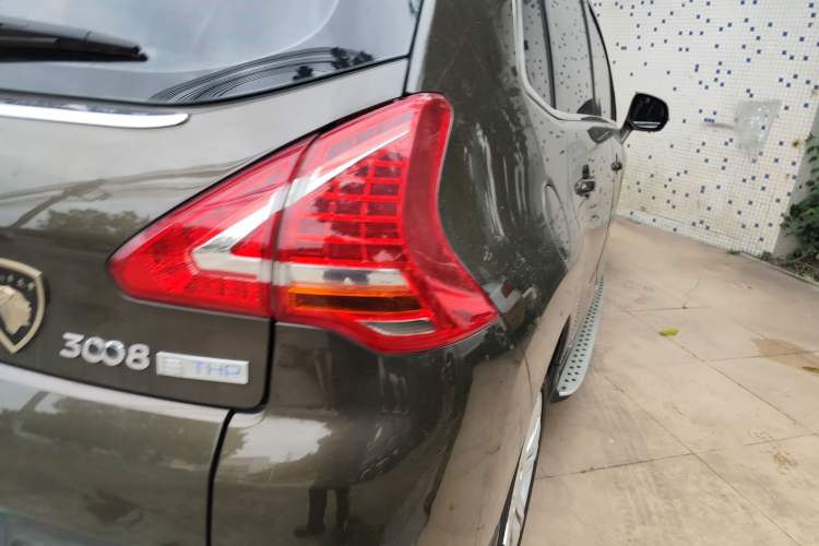 Used Peugeot 3008 2015 1.6THP Automatic Trend Edition