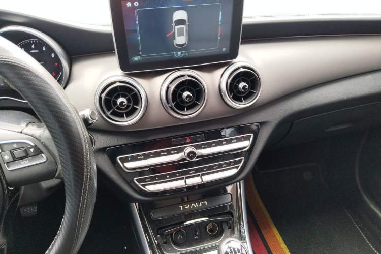 Used TRAUM MEET 3 2018 1.5T Manual Comfort Model