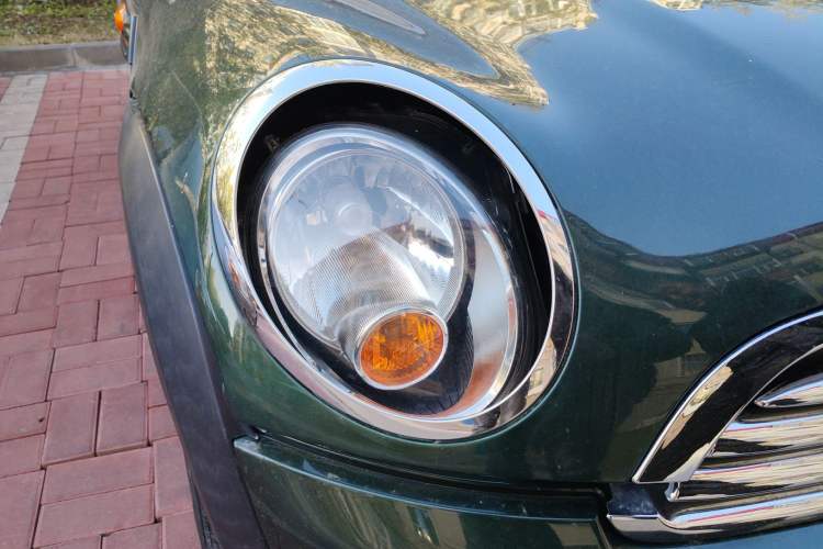 Used MINI MINI 2011 1.6L ONE
