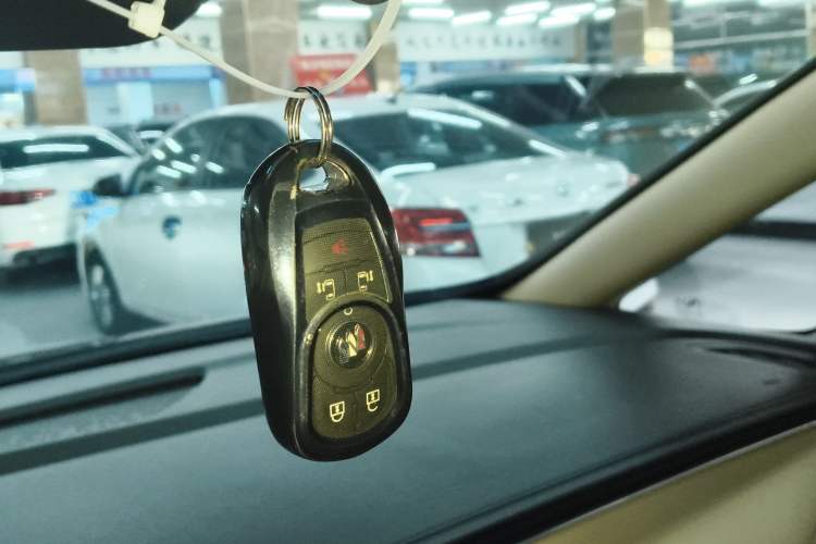 Used Buick GL8 2023 ES Lu Zun Deluxe Model