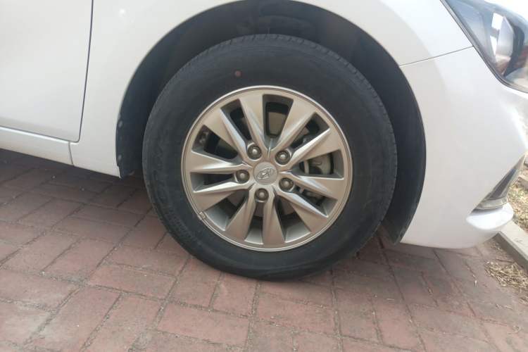 Used Hyundai Celesta 2018 1.6L Automatic GL Enjoyment Version China V Standard Right Front Wheel Hub